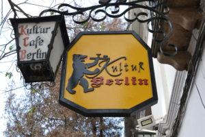 Kultur Cafe in Cuenca in Bolivia Bolivien Surce
