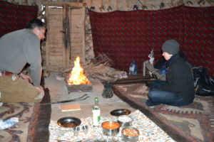 darvaza yurt camp turkmenistan